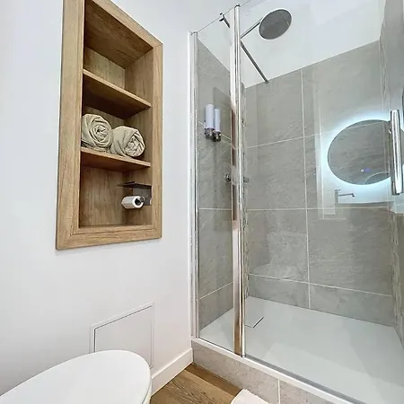 Camilla Apartment Troyes Exterior photo